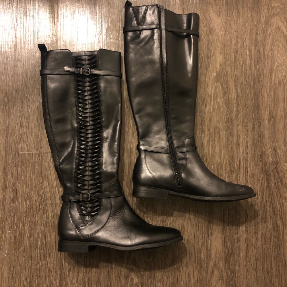 Gianni Bini women’s black riding boots